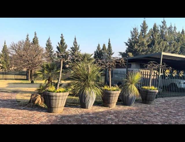 4 BEDROOM HOUSE FOR SALE IN WITHOK ESTATE